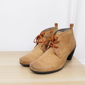 Ecco Tan Leather Lace Up Booties
